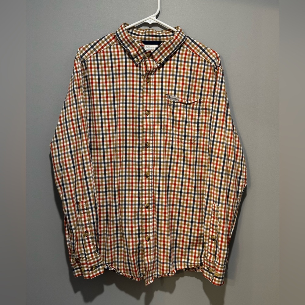 Columbia Men’s Plaid Long Sleeve Button Down Shirt